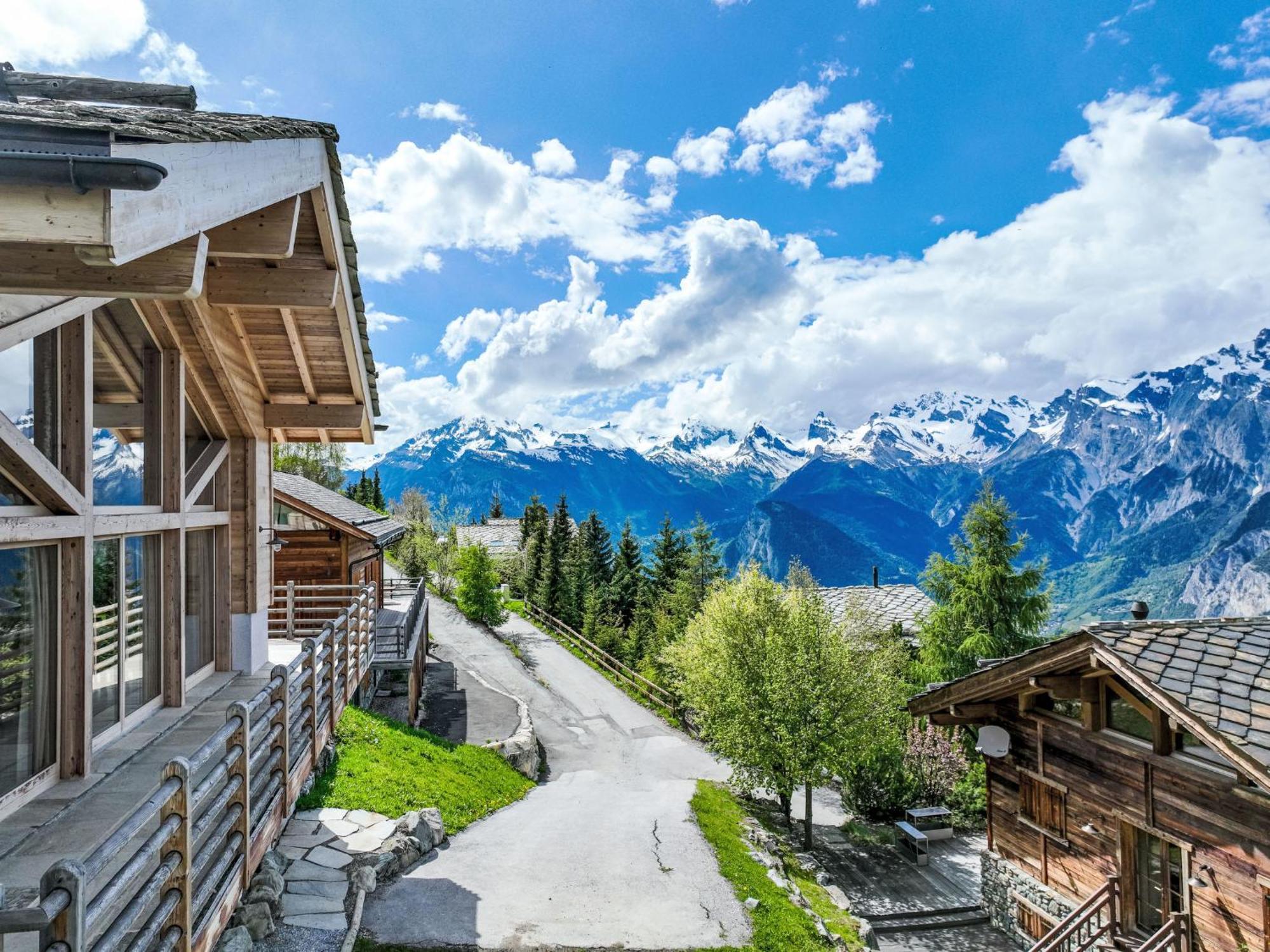 Chalet Chalet Jadi By Interhome Нанда Экстерьер фото