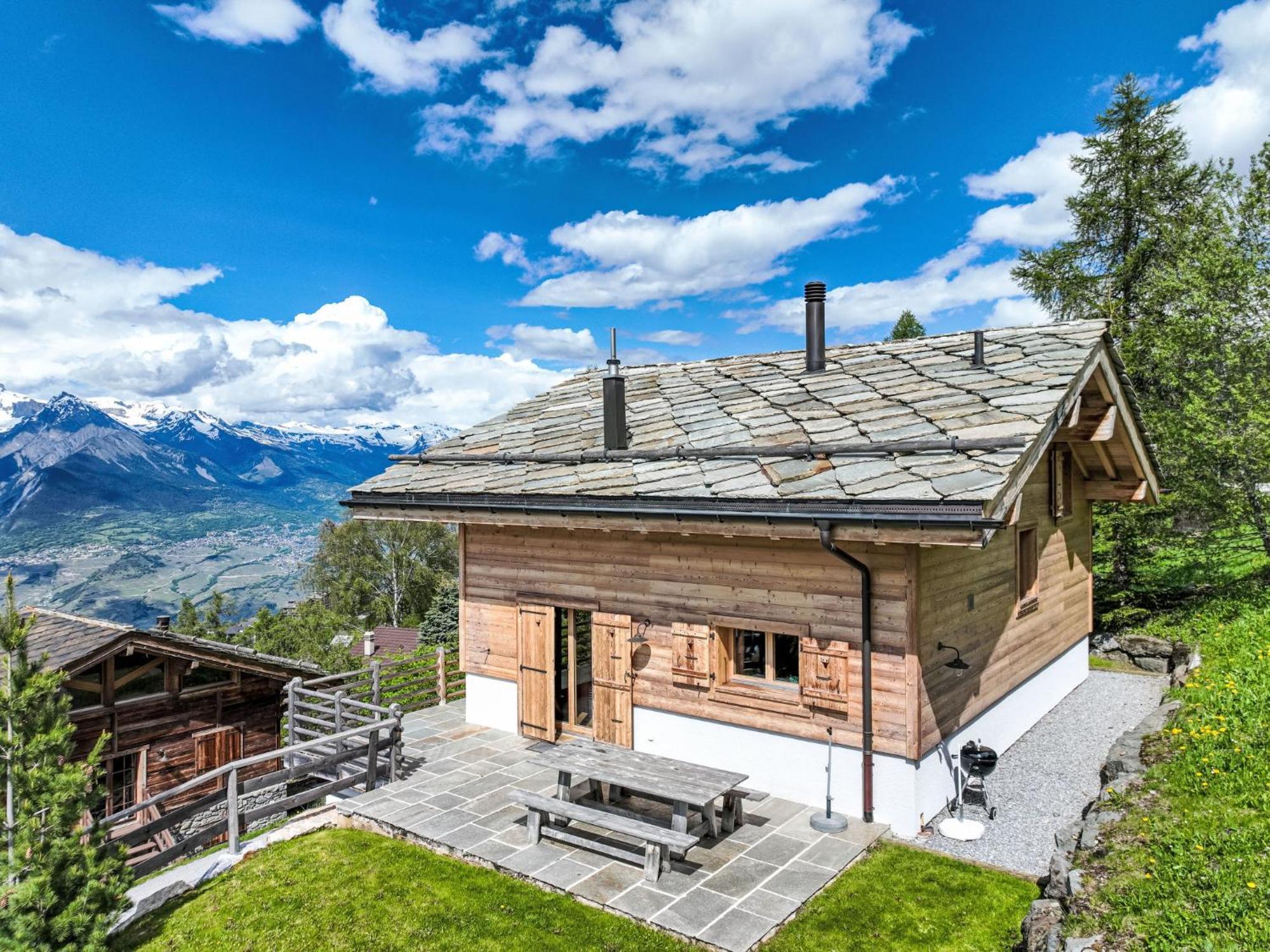 Chalet Chalet Jadi By Interhome Нанда Экстерьер фото